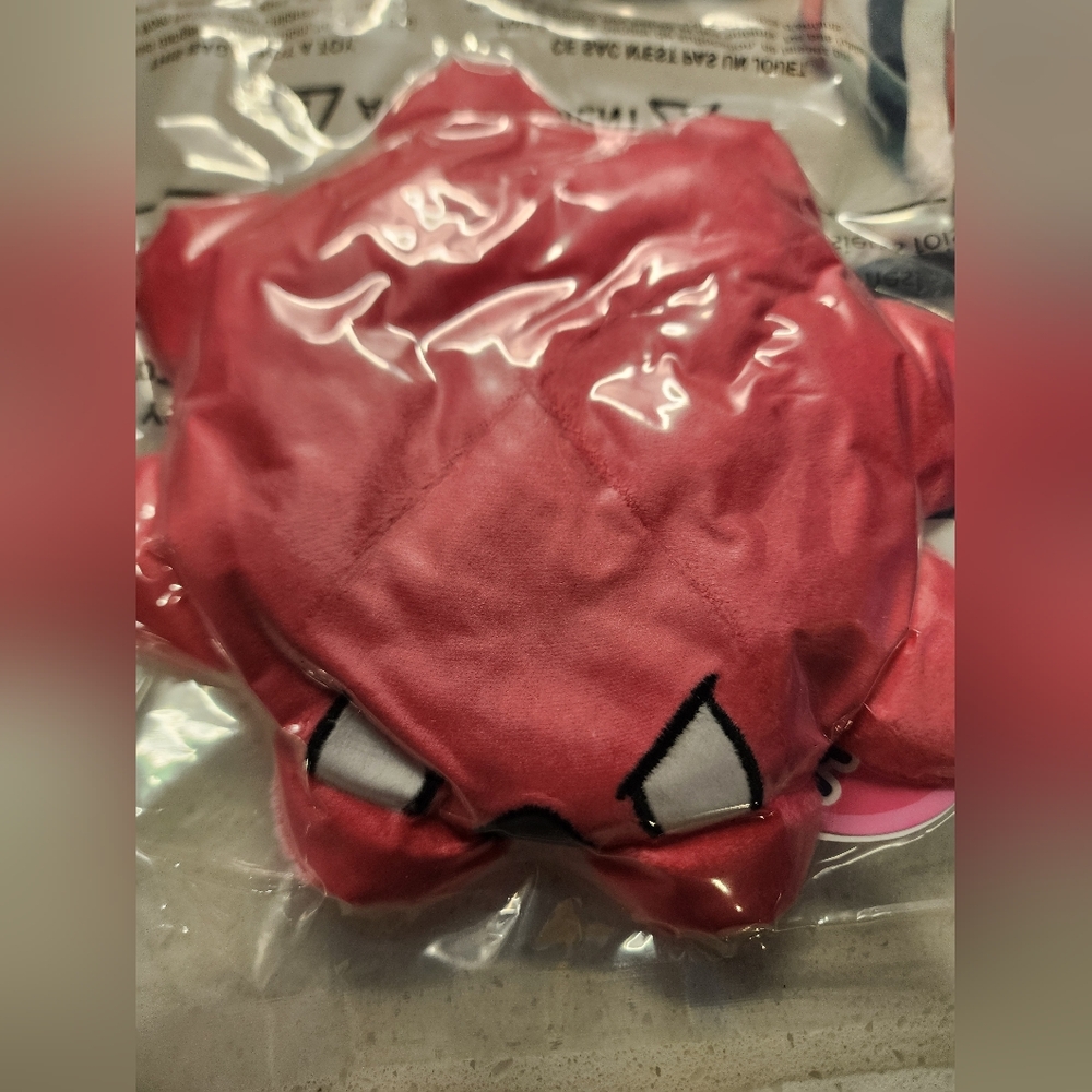 Reversible plush